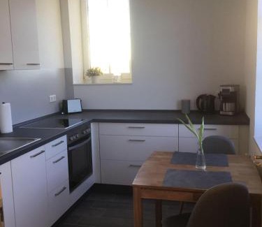 Hattstedtermarsch Apartamento | Ferienwohnung-Haus-luetje-wehr