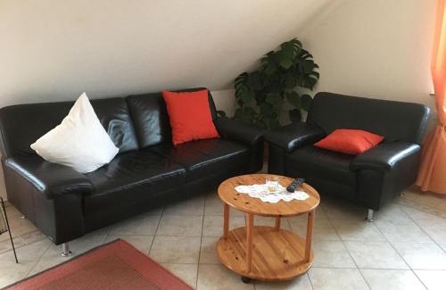 Moessingen Apartamento | Ferienwohnung Haus Albsicht