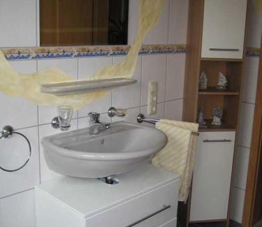 Meiserich Apartamento | Ferienwohnung Haus Andre fuer 4