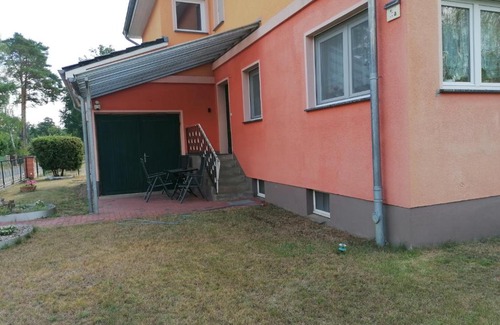 Oberhavel Apartamento | Ferienwohnung Hella
