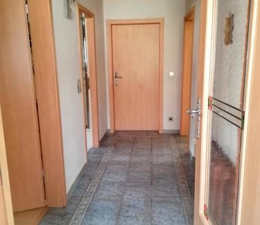 Oberhavel Apartamento | Ferienwohnung Hella