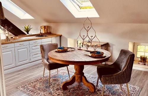 Kleinblittersdorf Apartamento | Ferienwohnung Honeymoon Deluxe Wellness mit Sauna auf Schloss Falkenhorst