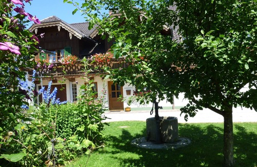 Bad Feilnbach Apartamento | Ferienwohnung "Hoamat" bis 4 Personen, 70 qm, 2 sep. Schlafzimmer, Balkon
