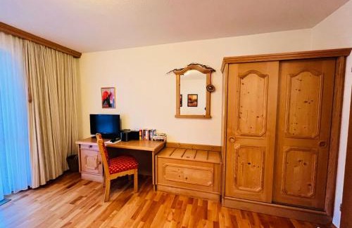 Steibis Apartamento | Ferienwohnung Hoffmann mit Oberstaufen PLUS