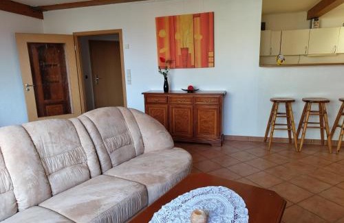 Schoenwoelkau Apartamento | Ferienwohnung Hohenroda