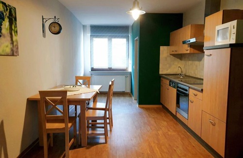 Kattenes Apartamento | Ferienwohnung - Hotel-restaurant Langen
