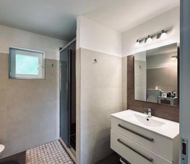 Brinje Apartamento | Ferienwohnung