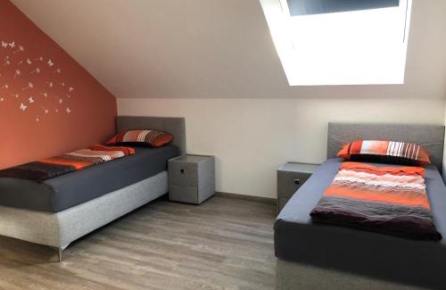 Floersheim Dalsheim Apartamento | Ferienwohnung im Wonnegau Riesling-Suite