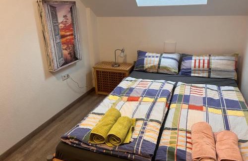 Floersheim Dalsheim Apartamento | Ferienwohnung im Wonnegau Riesling-Suite