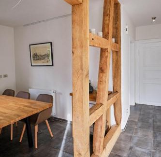 Neunkirchen-Seelscheid Apartamento | Ferienwohnung im Fachwerkhof 'Haus in Bewegung'