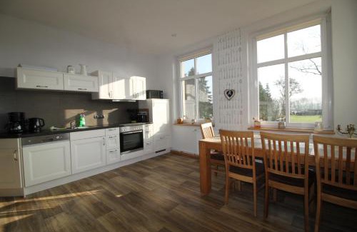 Prenzlau Apartamento | Ferienwohnung im Gutshaus Mühlhof