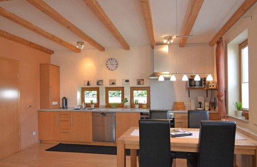 Eslohe Apartamento | Estancia soleada en el pintoresco Eslohe