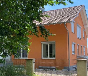 Herbolzheim Apartamento | Ferienwohnung im Sand