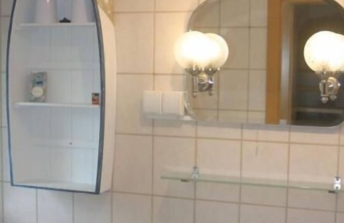 Waldmuenchen Apartamento | Ferienwohnung in Idyllisch Gelegenem Haus mit Bachlauf Umrahmt von Wiesen und Feldern