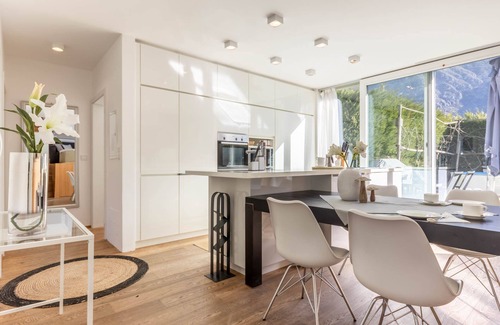 Salorno Otro | Ferienwohnung in Ruhiger Lage, Mitten im Grün