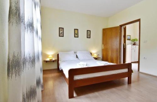 Savudrija Apartamento | Ferienwohnung in Savudrija mit Privatem Garten und Panoramablick