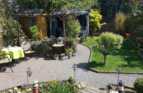 Irrel Apartamento | Ferienwohnung Inkl. Frühstück für Erwachsene