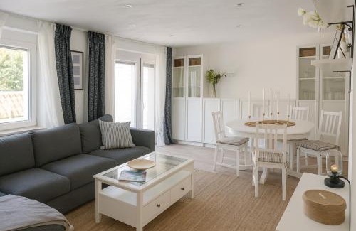 Luetow Apartamento | Ferienwohnung Jasmin - Achterwasser Findling