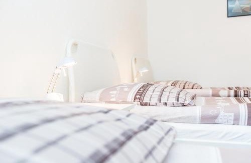 Stammheim Apartamento | Ferienwohnung Köln Stammheim