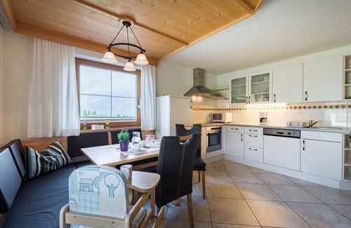 Schwaz Apartamento | Ferienwohnung Karwendel - Bauernhof Ferienwohnungen Sennhof