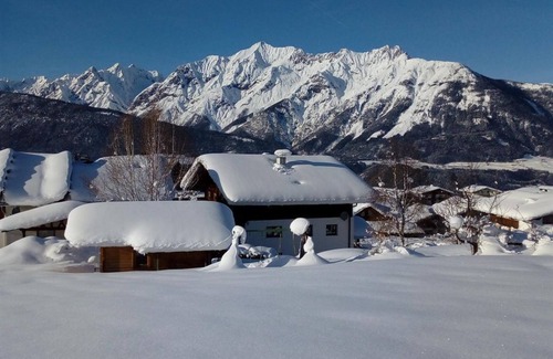 Schwaz Apartamento | Ferienwohnung Karwendel - Bauernhof Ferienwohnungen Sennhof