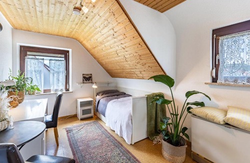 Lichtenstein Apartamento | Ferienwohnung Kalkau