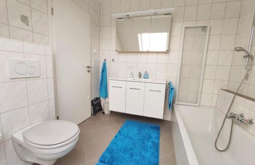 Ichenhausen Apartamento | Ferienwohnung Karola beim Legoland