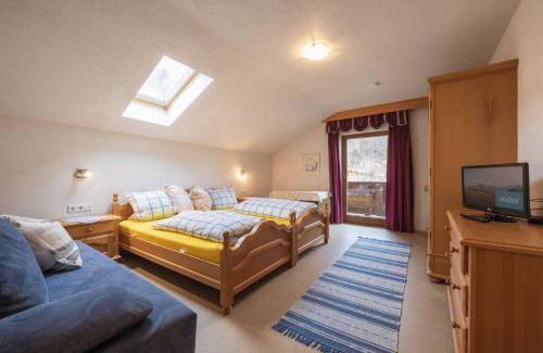 Mieders Apartamento | Ferienwohnung Kirchbrücke