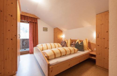 Mieders Apartamento | Ferienwohnung Kirchbrücke