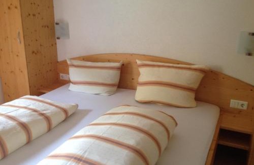 Mieders Apartamento | Ferienwohnung Kirchbrücke