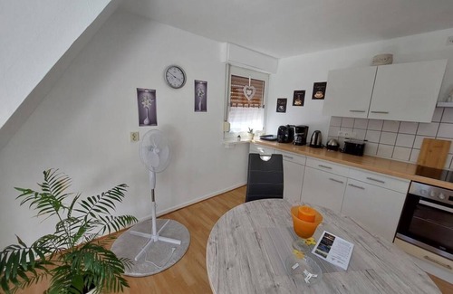 Velmede Apartamento | Ferienwohnung Klärchen mit Balkon