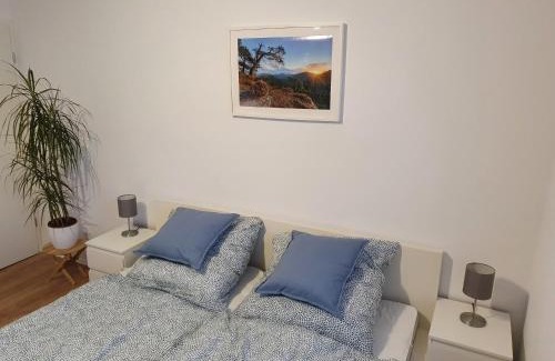 Zeiskam Apartamento | Ferienwohnung Kleine Südpfalz