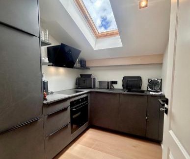 Schliersee Apartamento | Ferienwohnung "Krainsbergkogel" - Edles Dachgeschossapartment mit Bergblick