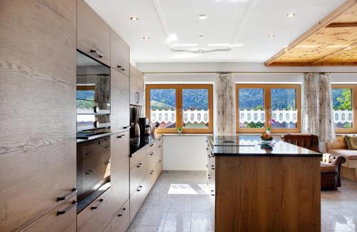 Mittenwald Apartamento | Ferienwohnung Lapislazuli