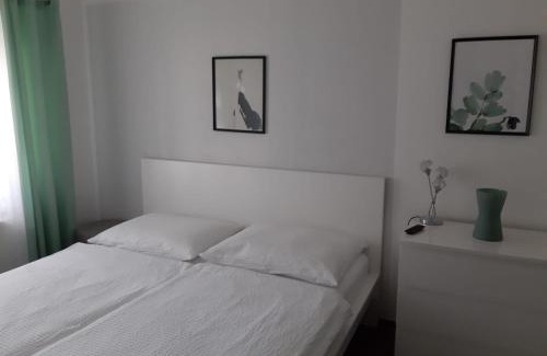 Eisenstadt Apartamento | Ferienwohnung Leithaberg