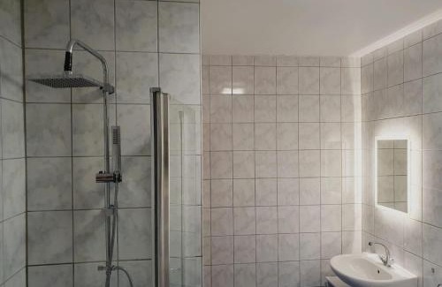 Lug Apartamento | Ferienwohnung Lug
