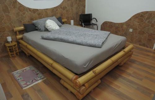 Tirschenreuth Apartamento | Ferienwohnung Mia