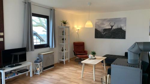 Feriendorf Frankenau Apartamento | Ferienwohnung Mimo direkt am Waldrand