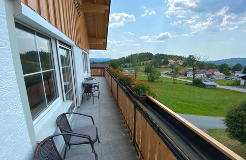 Mauth Apartamento | Ferienwohnung mit 3 Schlafzimmern und Balkon