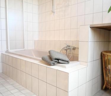 Wildpoldsried Apartamento | Ferienwohnung mit Entspannungserlebnis im Garten mit Terrasse