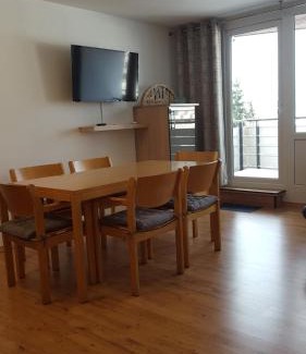 Sankt Englmar Apartamento | Ferienwohnung mit extra Schlafzimmer und Blick in den Bayrischen Wald oberhalb von Sankt Engelmar
