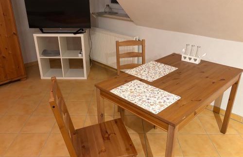 Hollenbach Apartamento | Ferienwohnung mit Küche und Bad