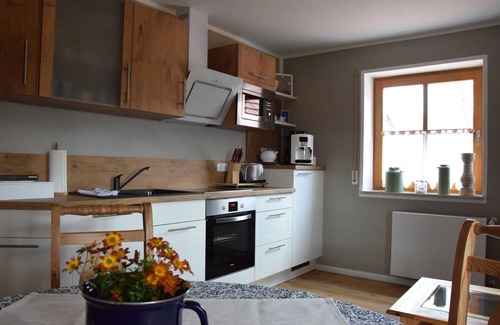 Stockheim Apartamento | Apartamento con balcón soleado y vista al lago