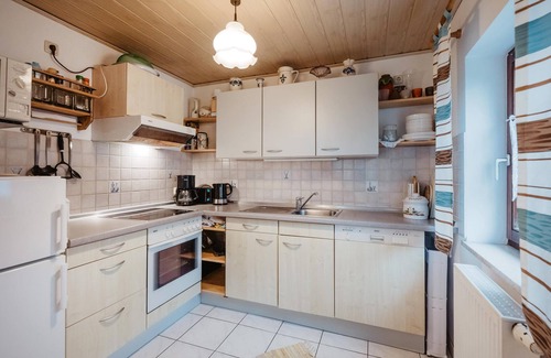 Neuschoenau Apartamento | Ferienwohnung mit Terrasse und Grillmöglichkeit