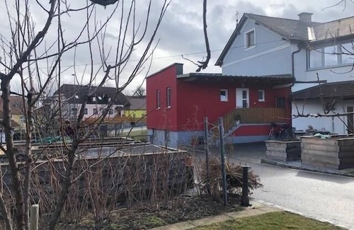 Nohagen Apartamento | Ferienwohnung mit Terrasse und Geräumigem Wohn-schlafraum