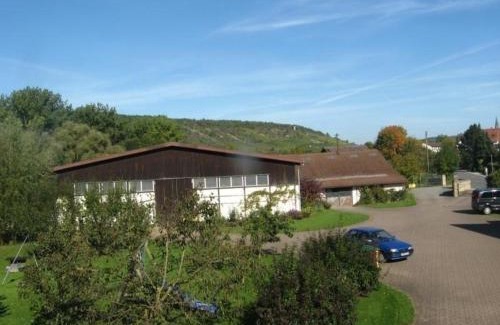Weikersheim Casa | Ferienwohnung Mit Terrasse Und Parkplatz