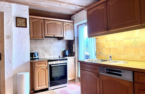 Obergrainau Apartamento | Ferienwohnung mit Tollen Bergblick. Haustierfreundlich!