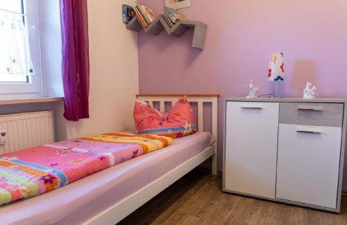 Weissenstadt Apartamento | Ferienwohnung Mit Zwei Schlafzimmern Und Balkon