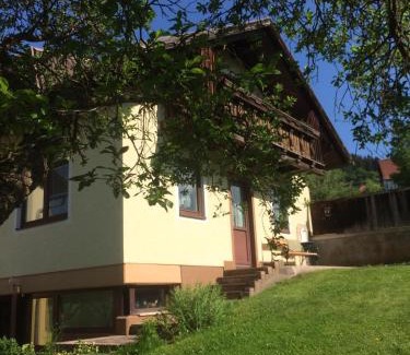 Muehlen Apartamento | Ferienwohnung Morgensonne
