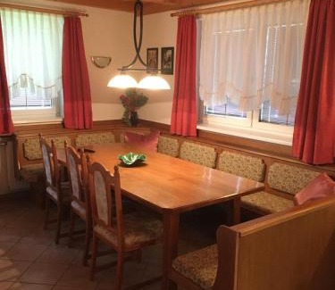 Muehlen Apartamento | Ferienwohnung Morgensonne